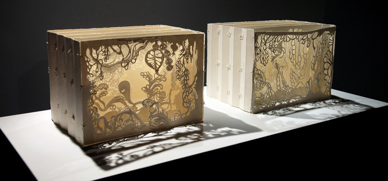 Tunnel Book