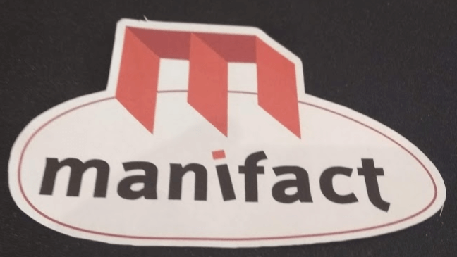 Manifact logo cutted on the vynilcutter