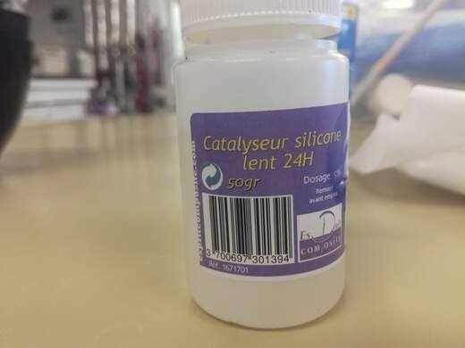 silicone_catalyzer