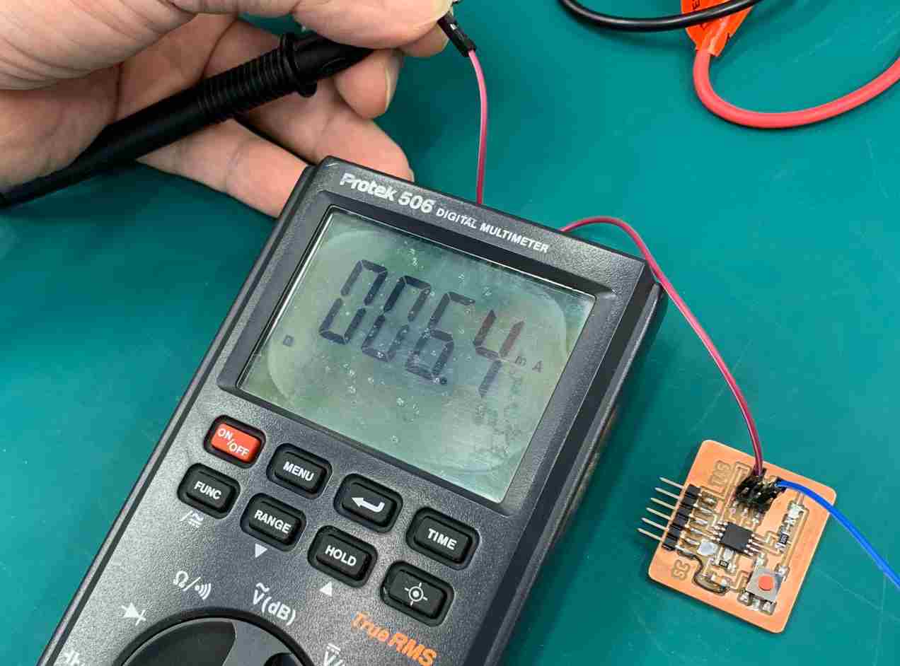 measure_voltage.jpg