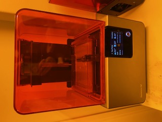 Picture3:Formlabs Form2