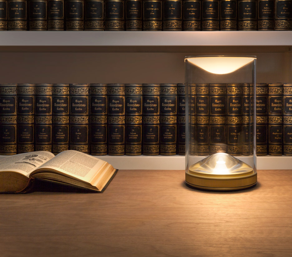 Foster & Partners lamp
