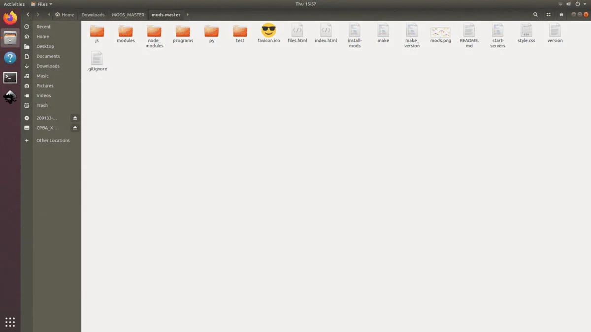 The mods-master folder open in the Ubuntu file manager, showing the start-servers script