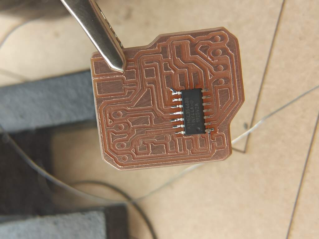 Soldering the ATtiny44 to the board
