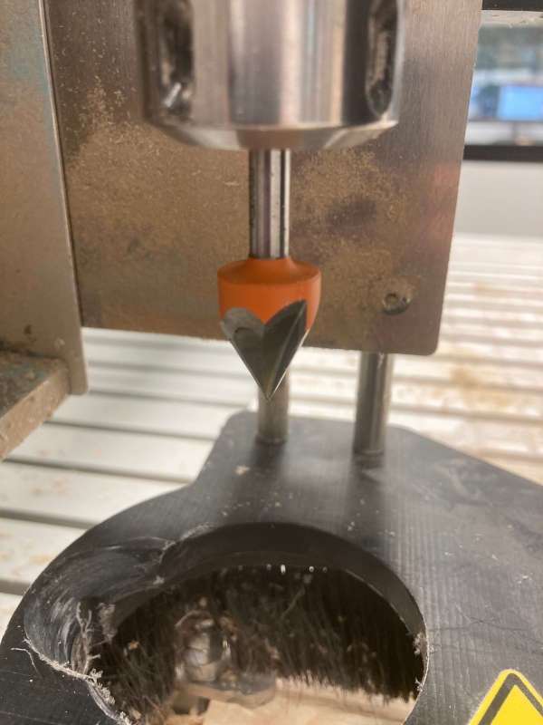 Using a V-shape mill to carve the edges