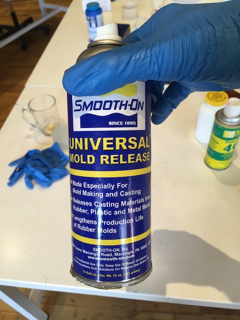 Smooth-On Universal Mold Release, 12 oz