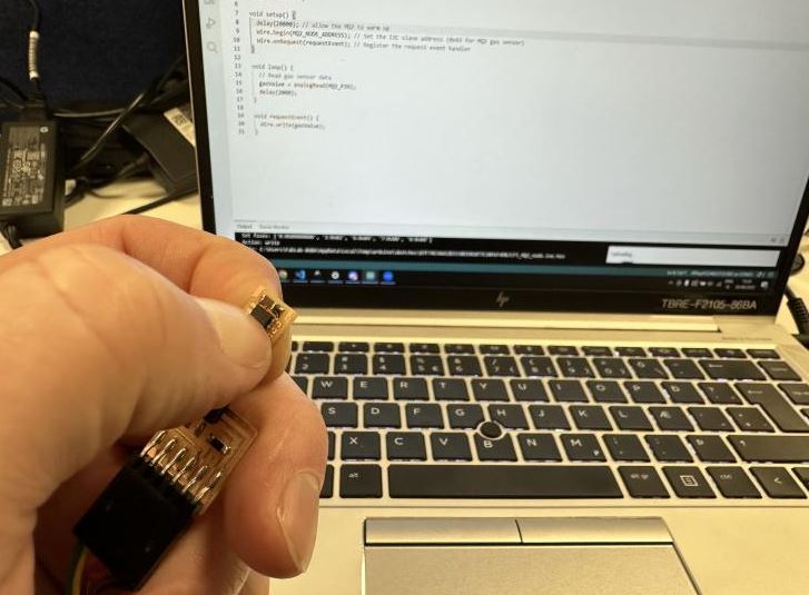 Programming with the Non-solder ATtiny412 breakout board