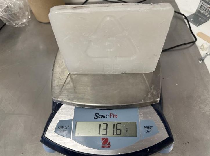 Weighing plastic