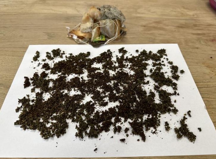 Tea grounds drying
