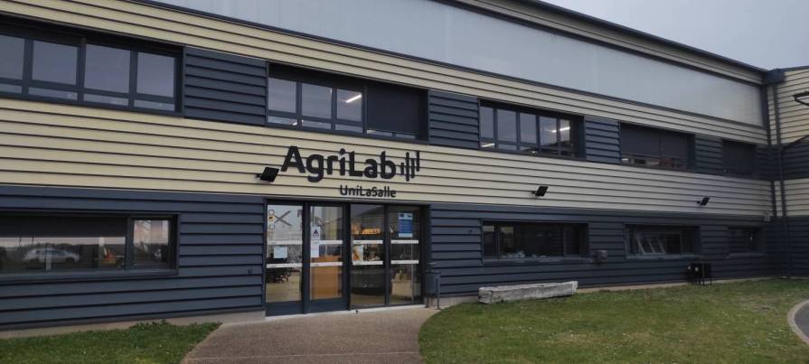 photo of the outside of the Agrilab