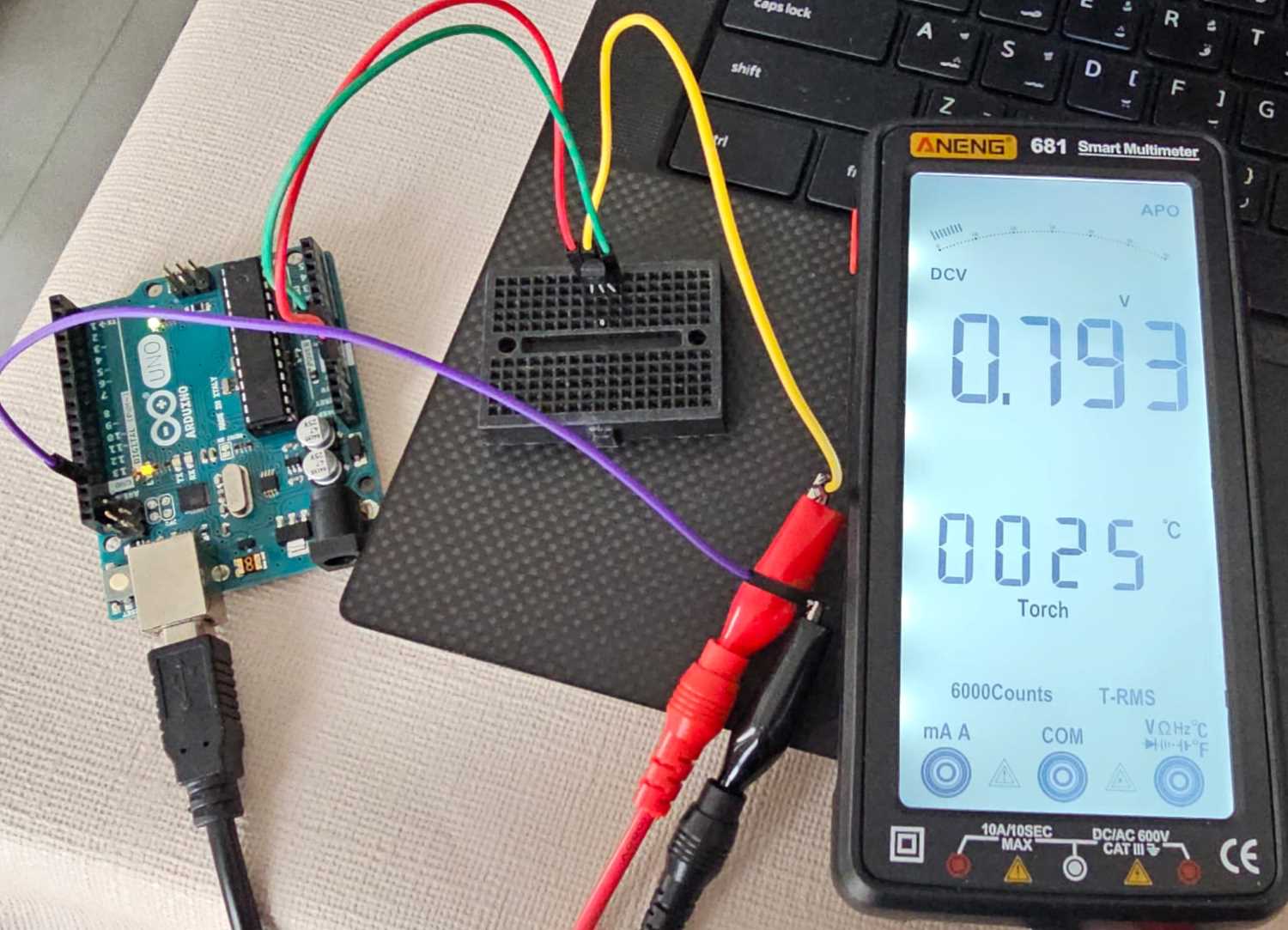 A picture of sensor voltage reading