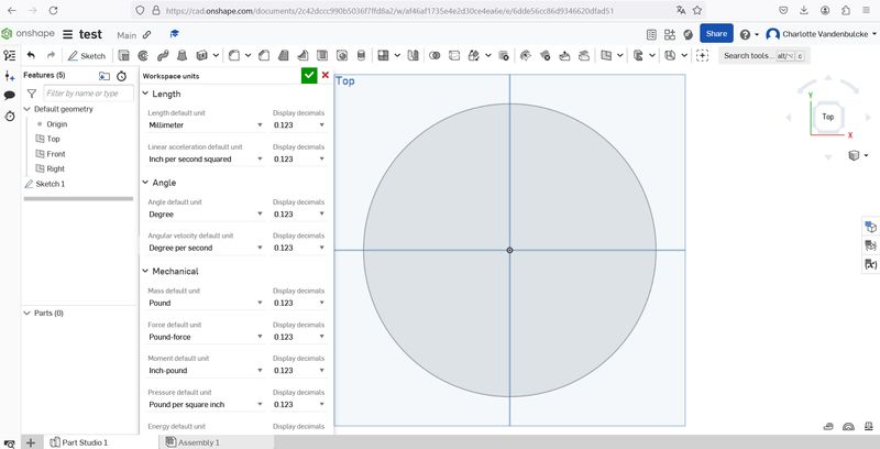 Printscreen of a cercle sketch on the front plane on Onshape.