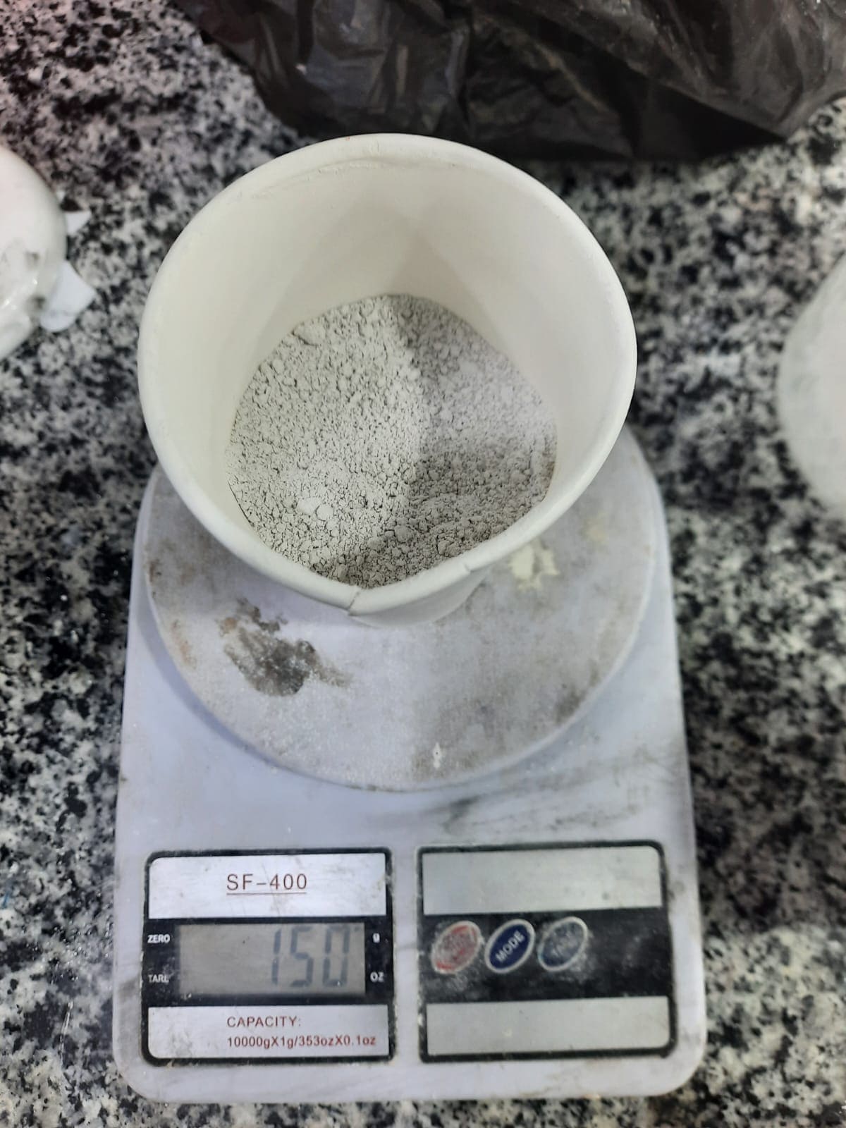 Measuring gypsum powder