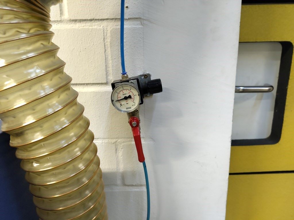 Manometer for Airflow Control