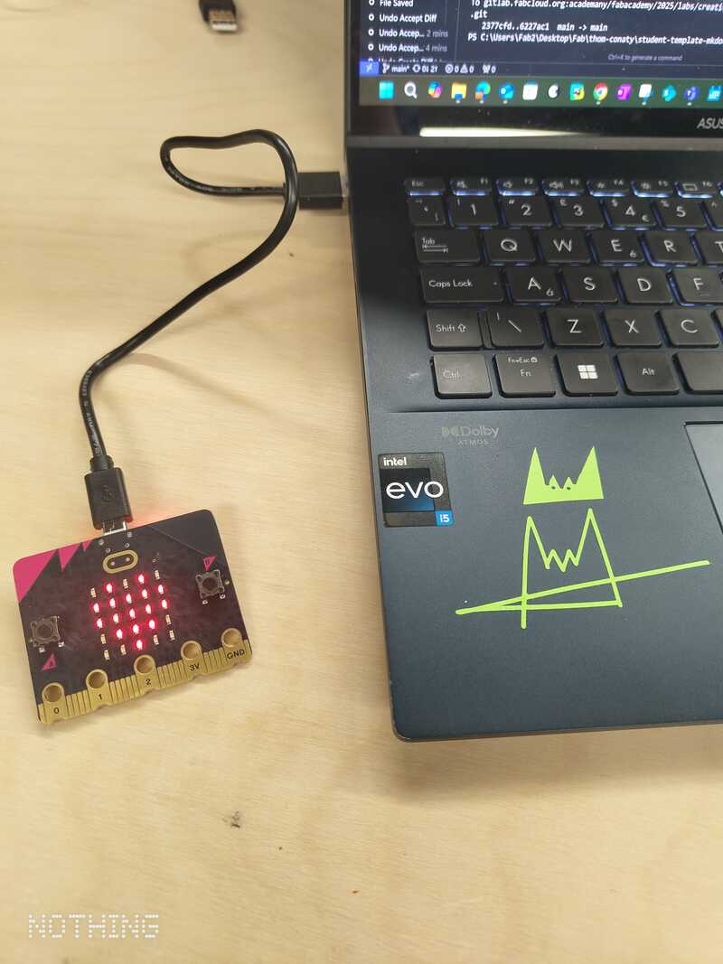 micro:bit connected via USB