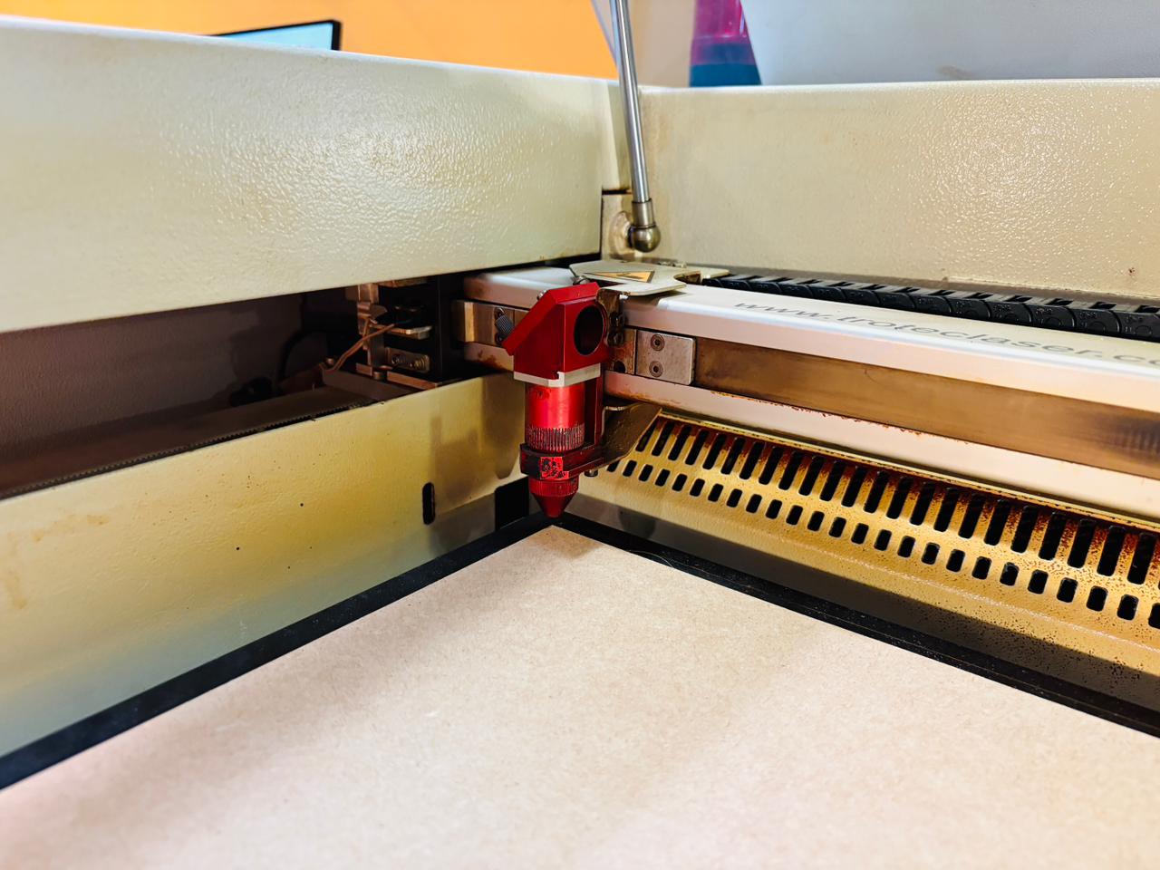 Loading the MDF sheet