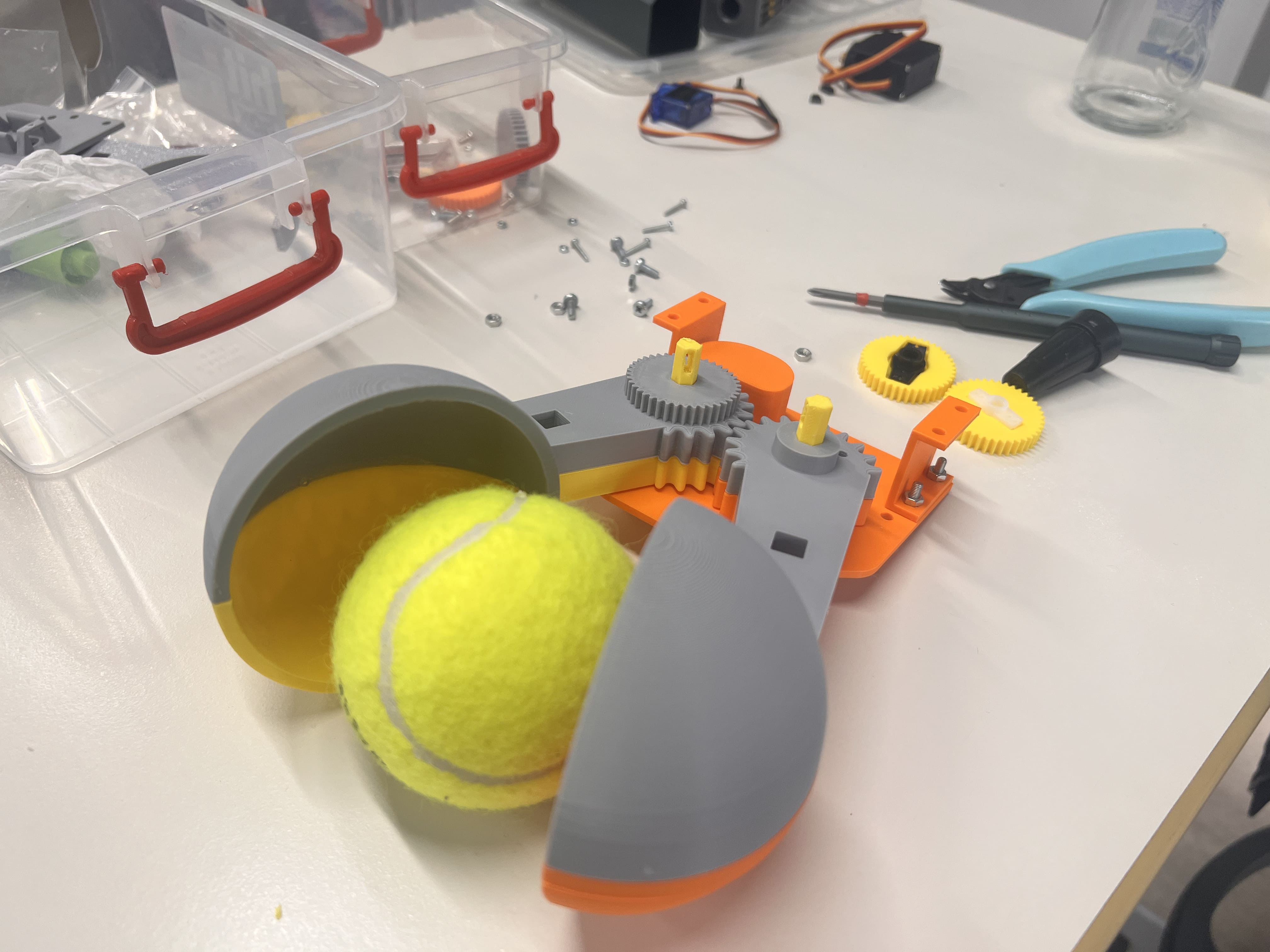 Assembling the Claw