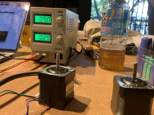 9V