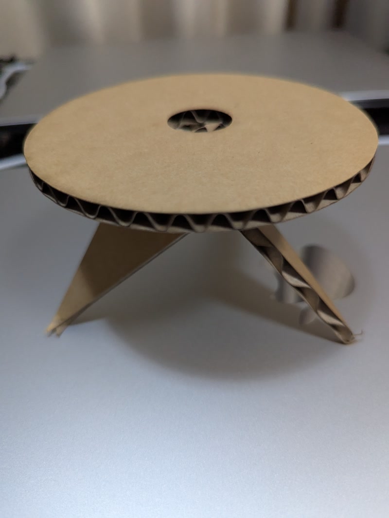 cardboard_model2.jpg