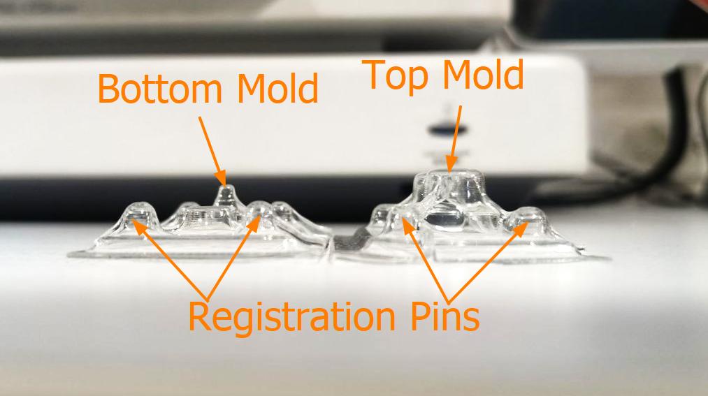Two_molds_side_by_side