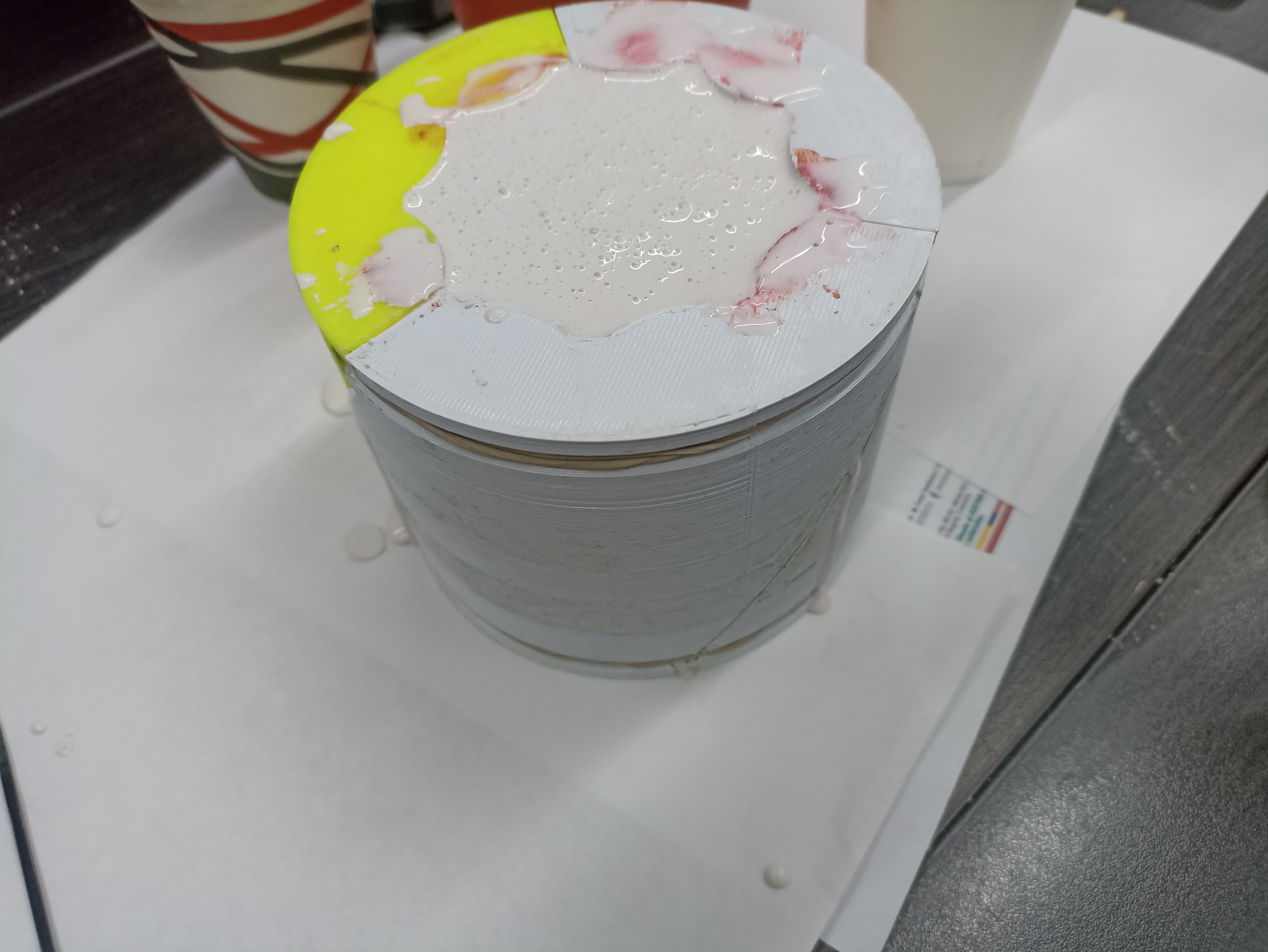 Mold filled with Ecocryl