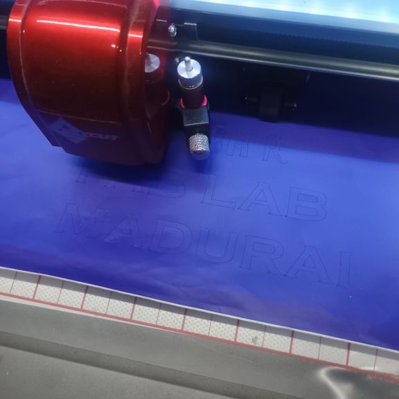 Vinyl Cutter Image 5