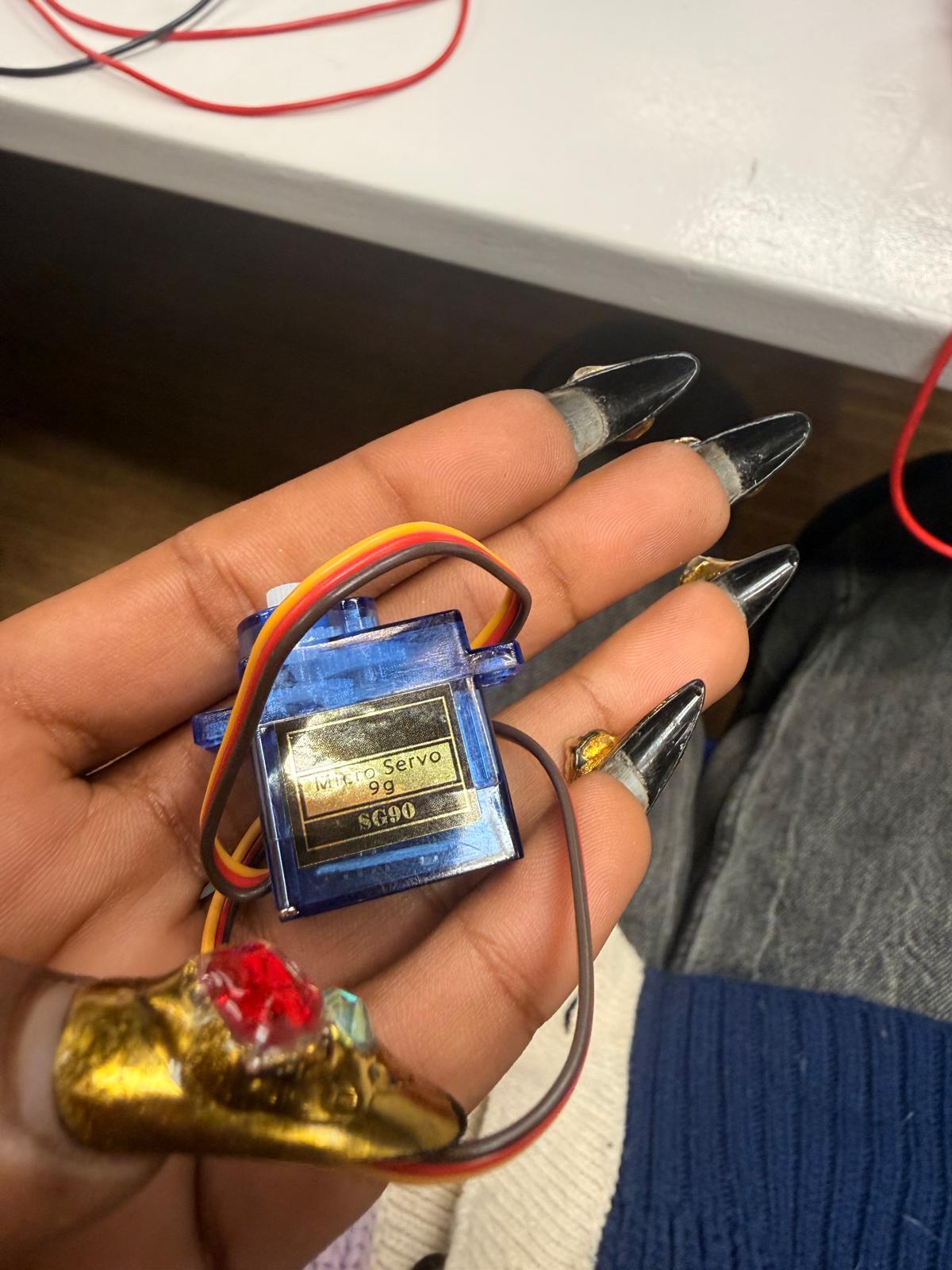 servo motor