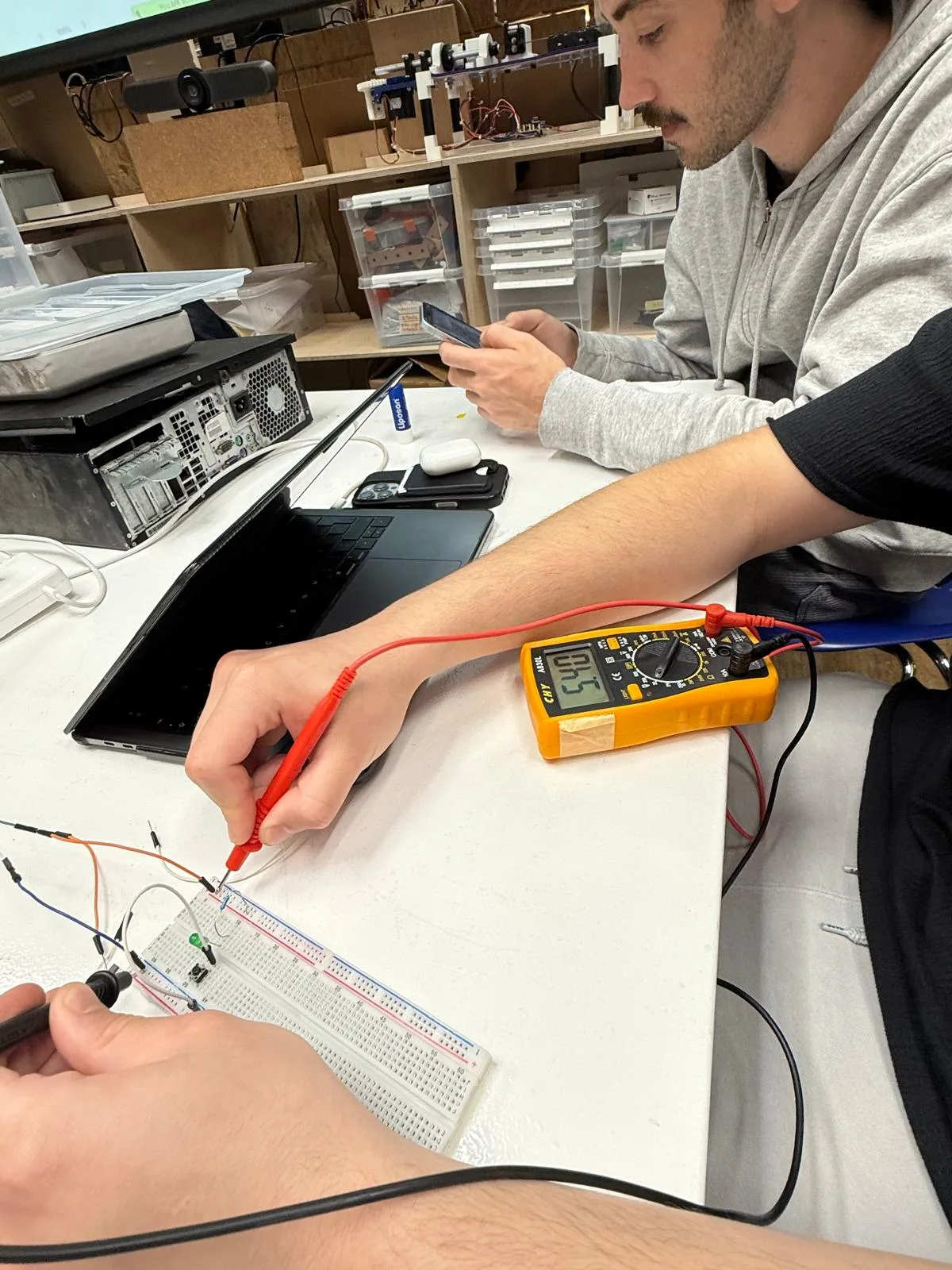 Rhino 8 - vector drawing