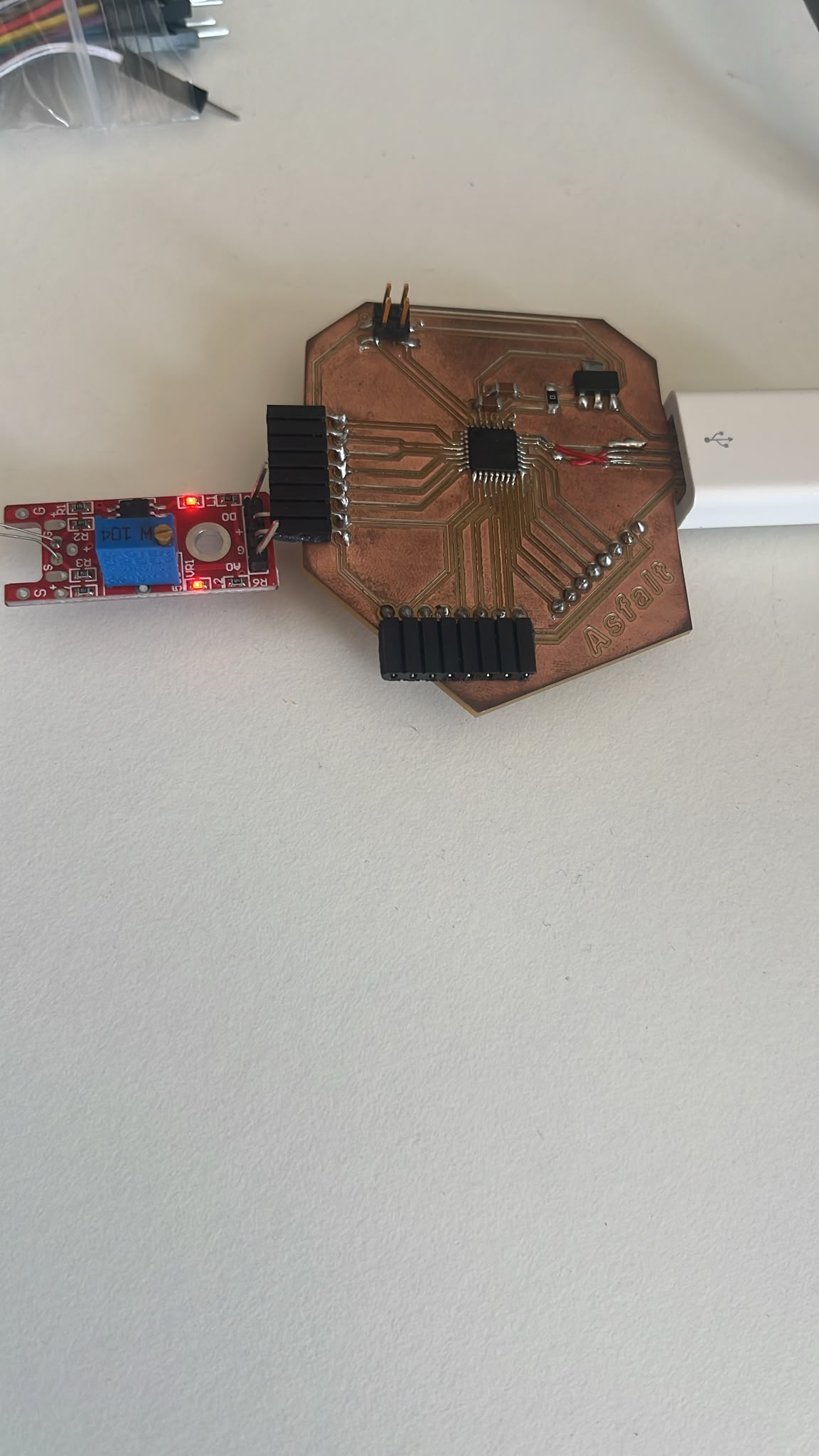 Thermistor module connected to ASFALT PCB