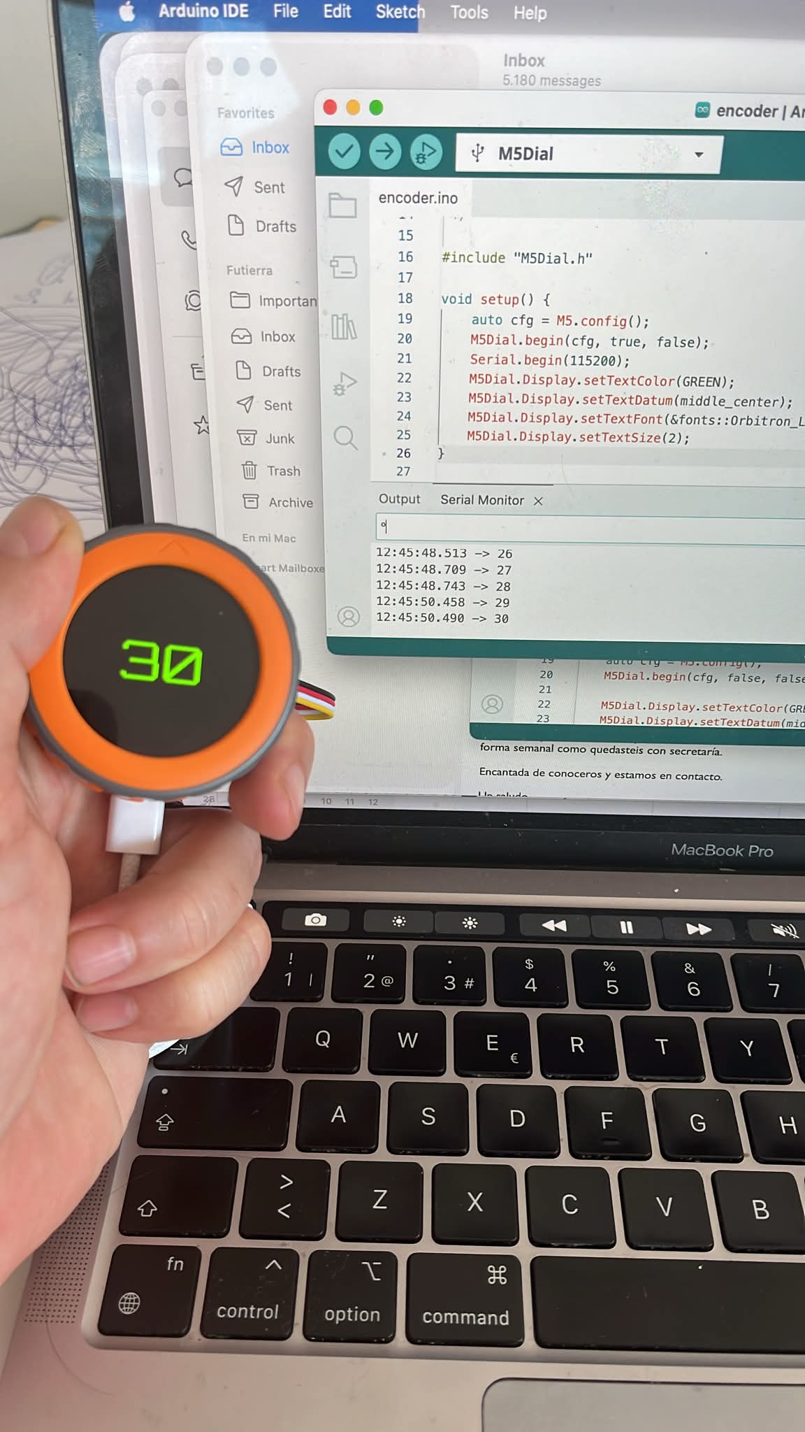 M5Dial temperature display