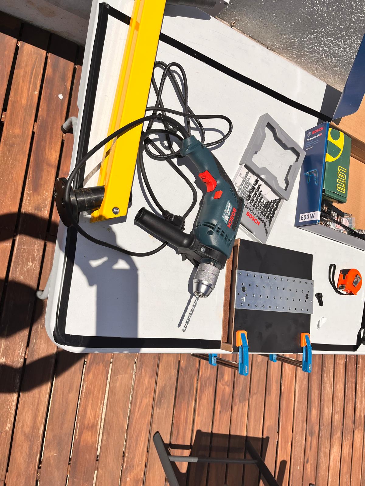 Drilling and mounting preparation