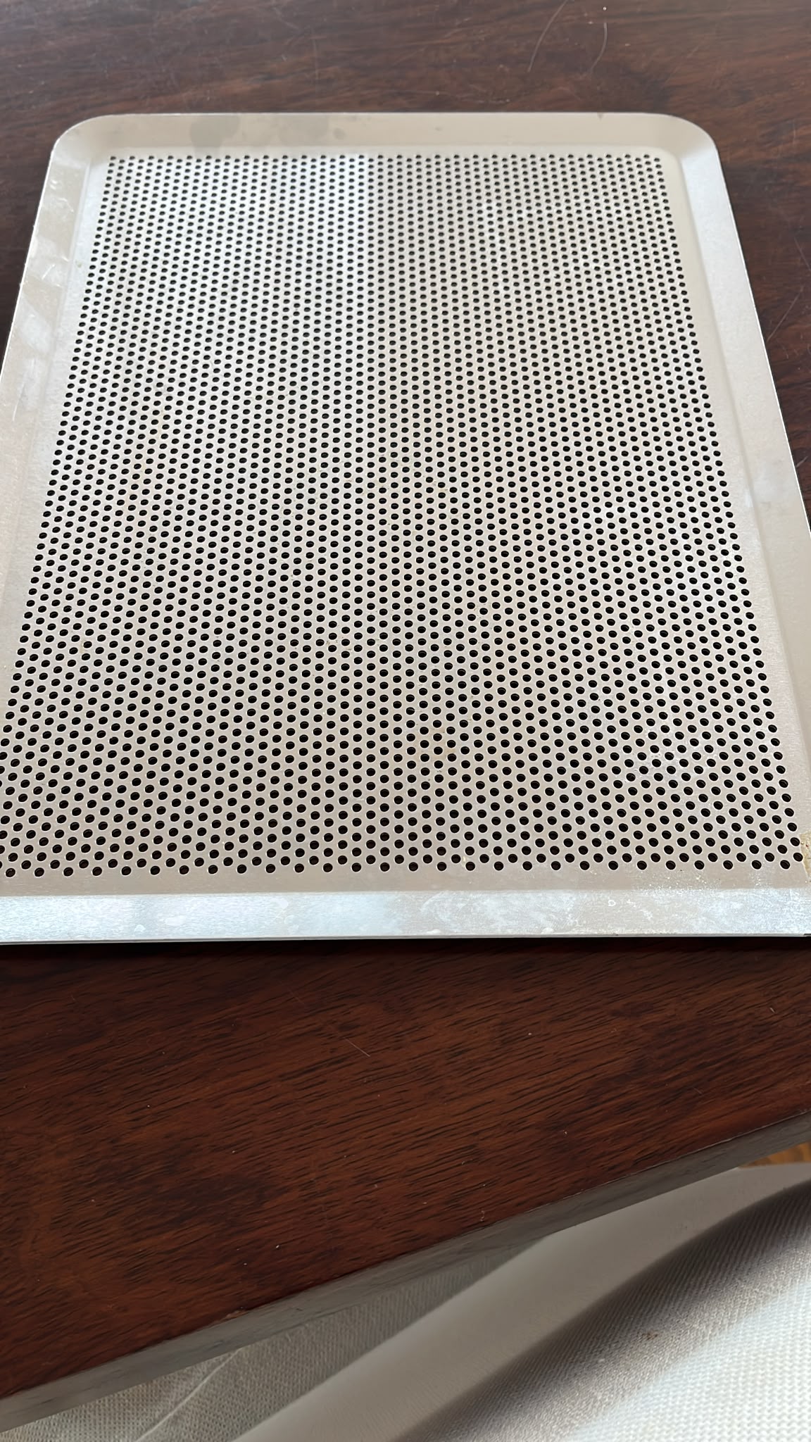 Comparing tray profiles