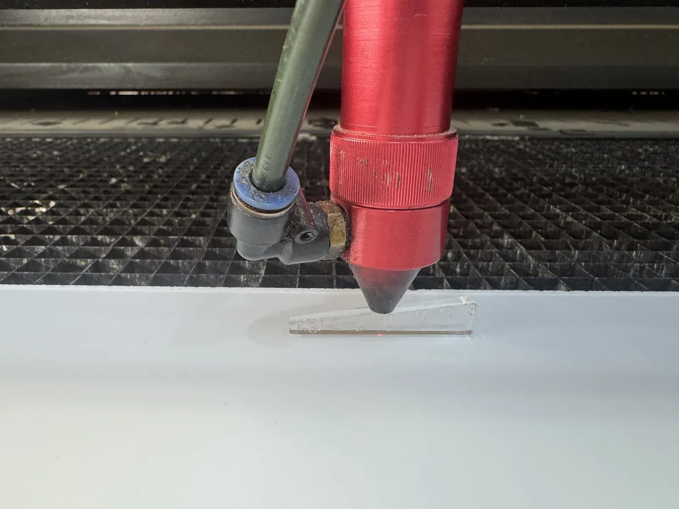 Nozzle focusing