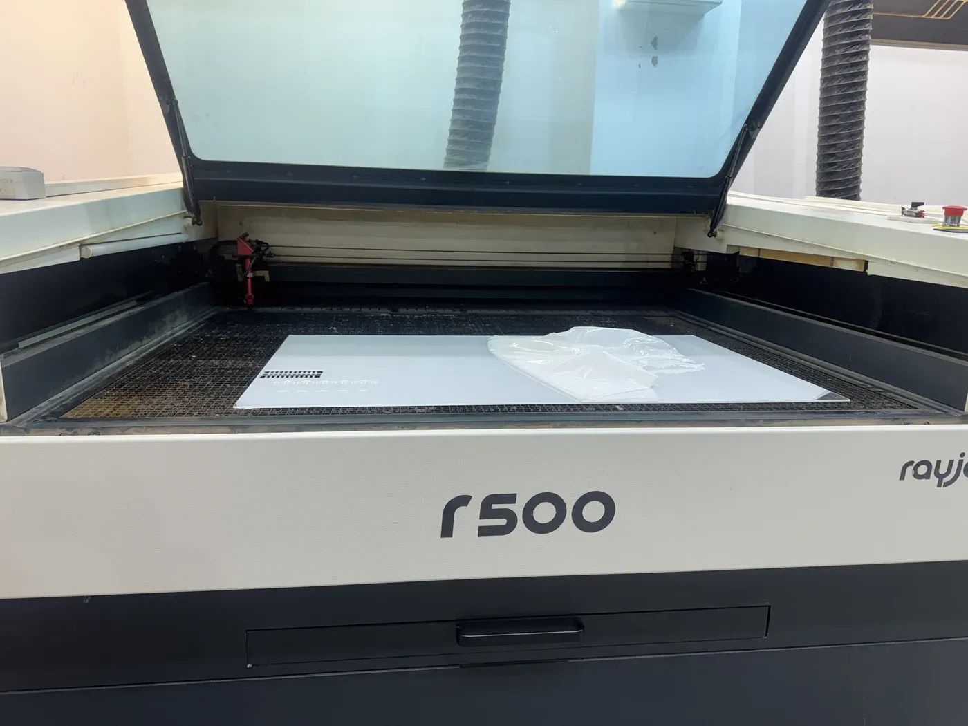 RayJet r500 with acrylic