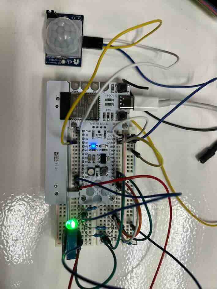 ../../images/week6/board.jpg