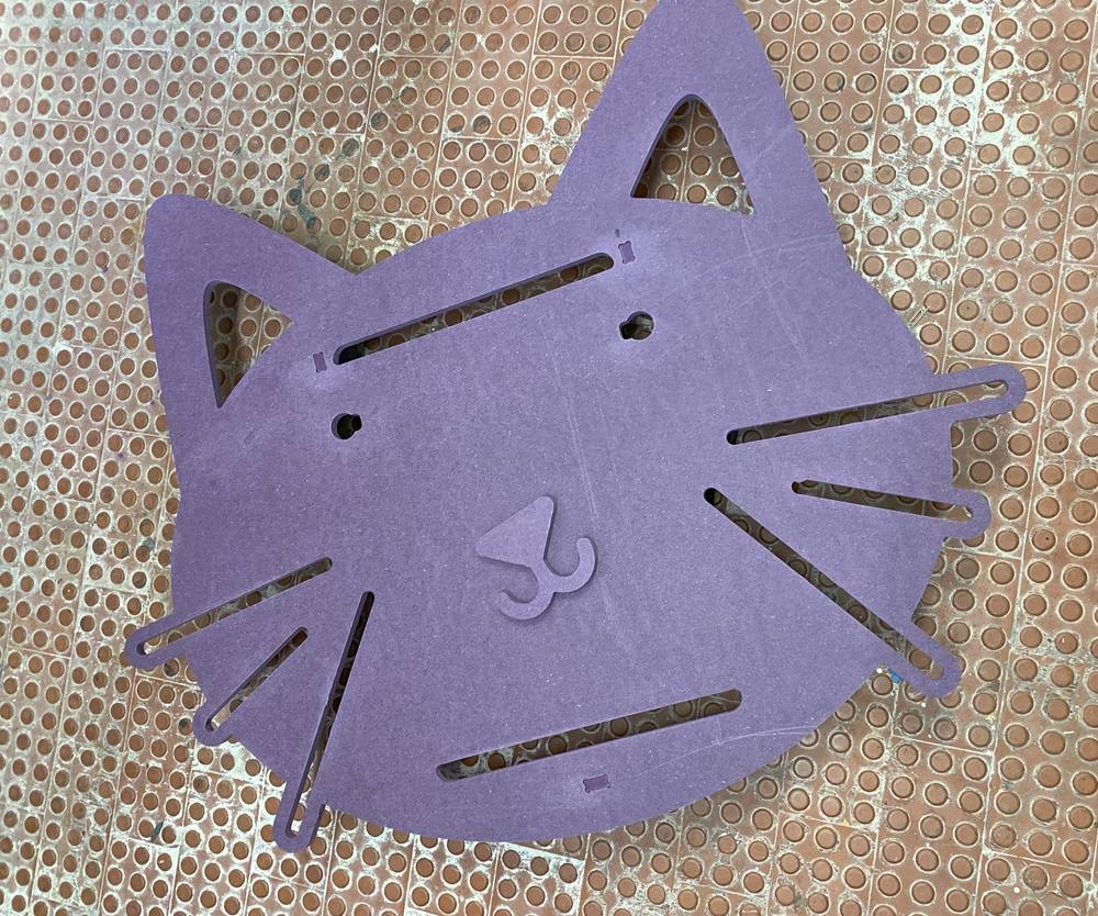 Cat-Shaped Cut Parts