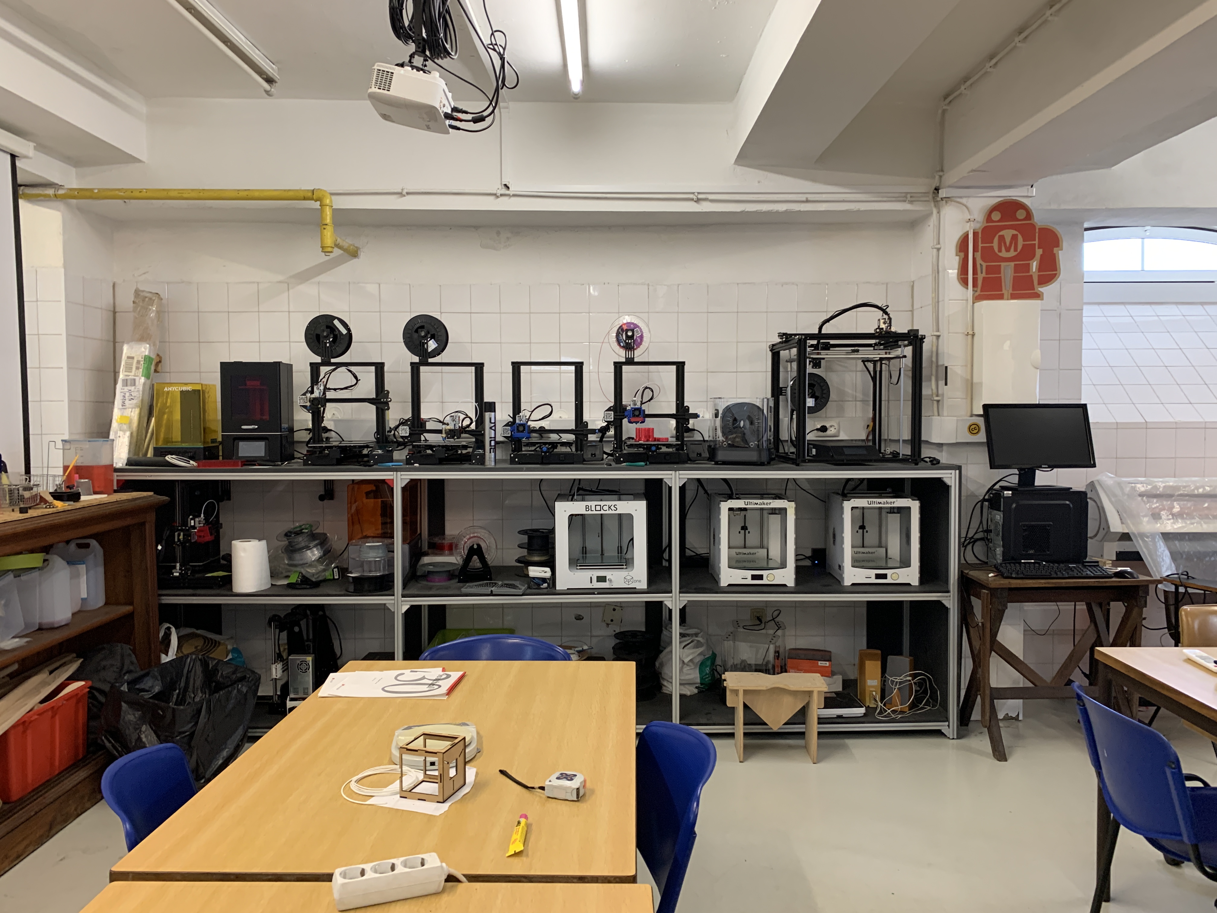 Embedded Networking and Communications