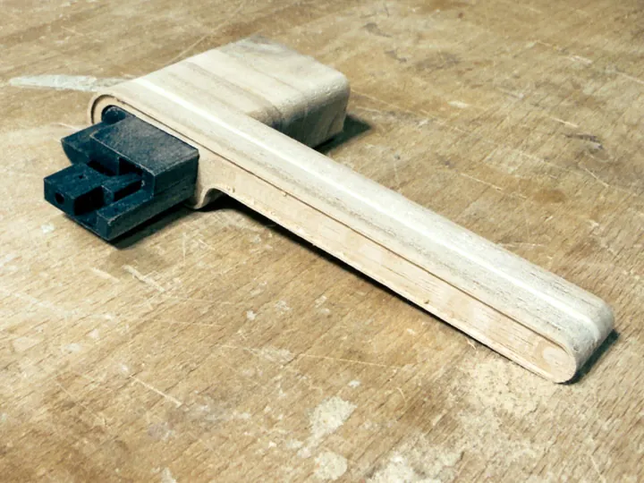Inserting the housing into the handles