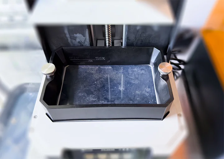 Cleaned SLA printer prepared for the resin print
