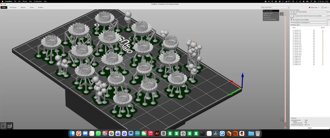 Prepared jellyfish and bubble models arranged in PrusaSlicer