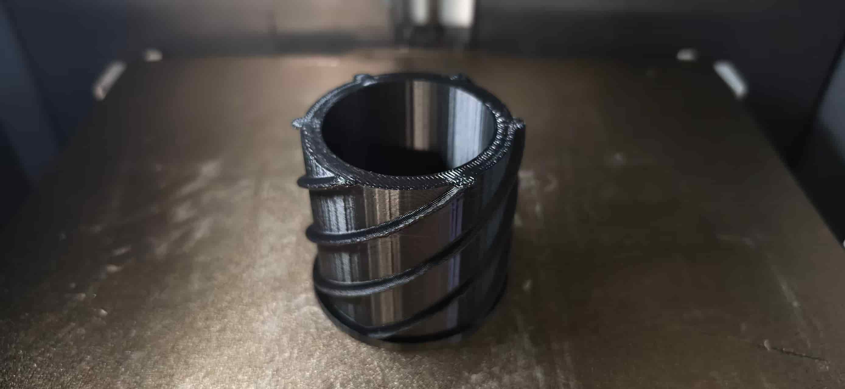 Thread Pen Holder - first printed result