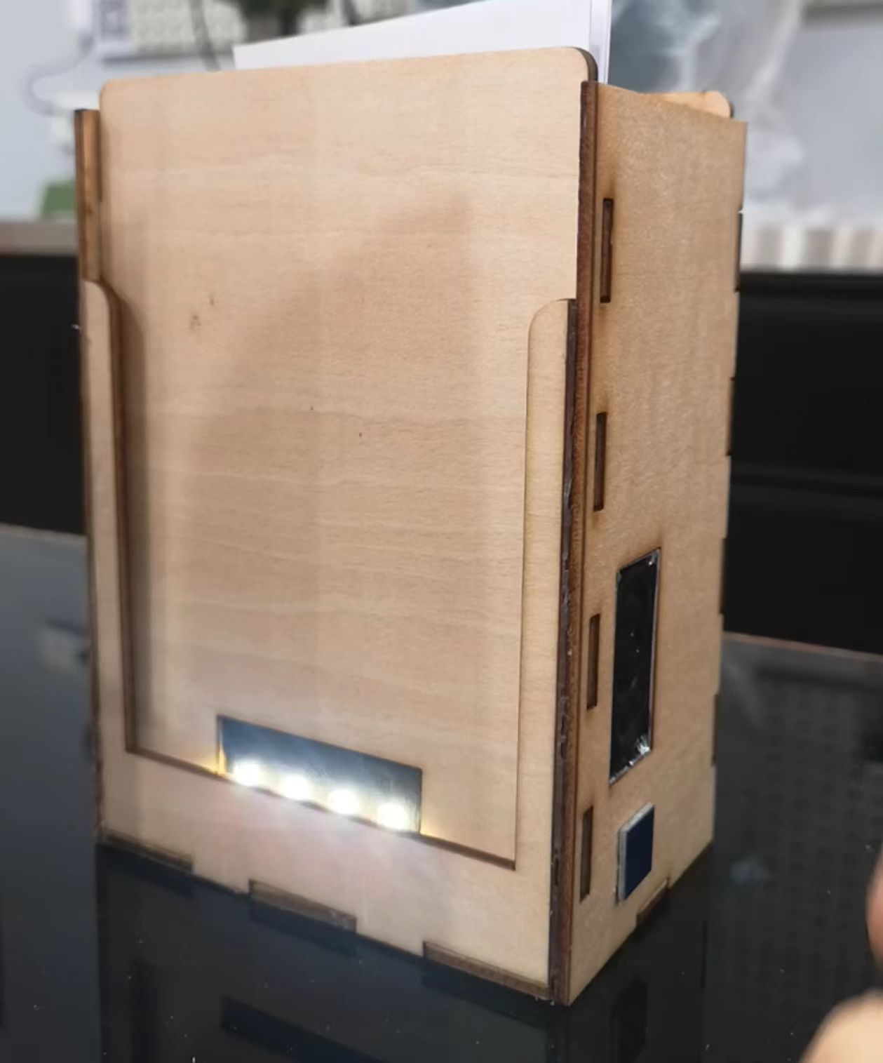 Colour sensors working