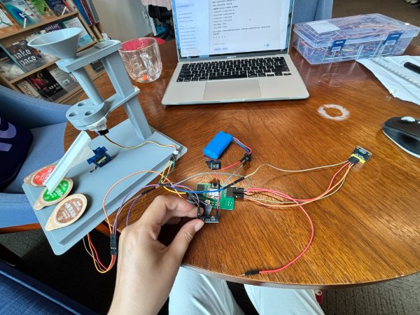 XIAO ESP32 symbol