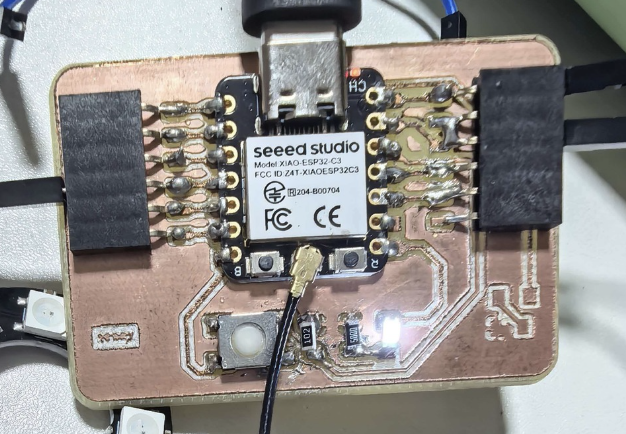 ESP32-C3 NeoPixel PCB layout