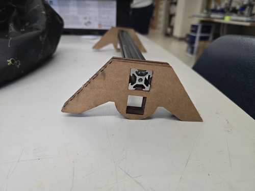 Tilty feet in cardboard