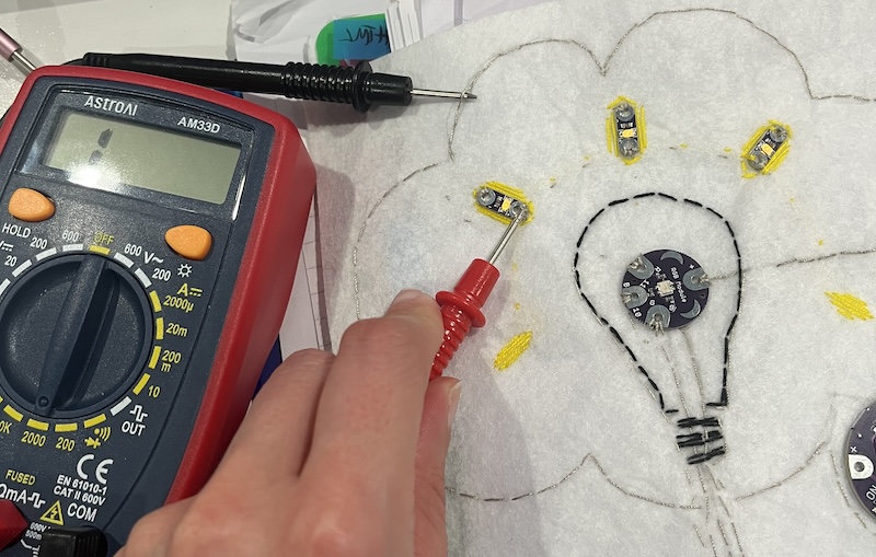 idea-sewn-lights-2000ohlm