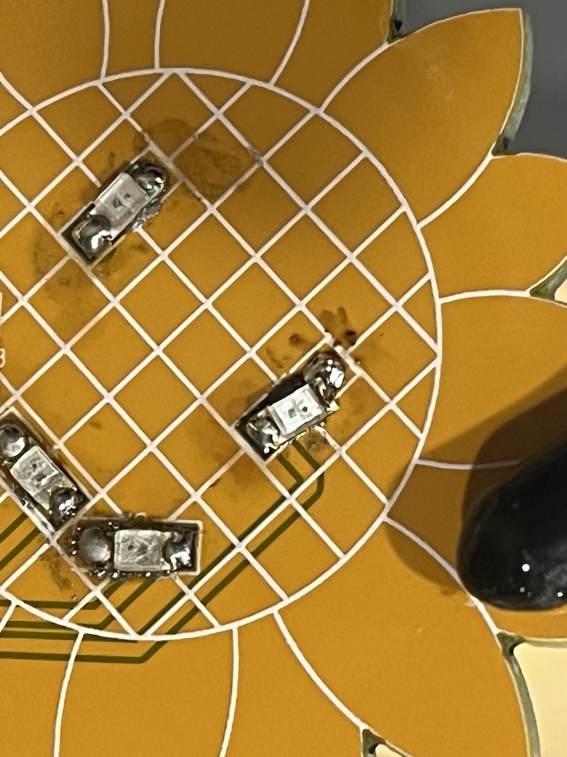 image21-right-eye-led-set-on-angle