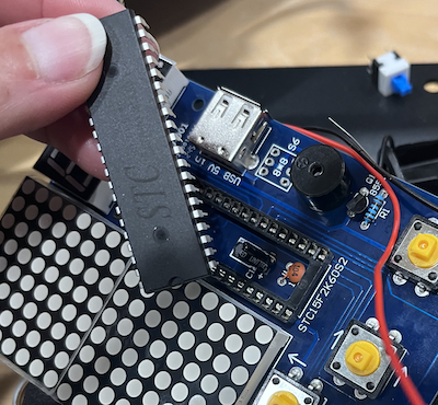 image4-cylindrical-capacitor-in-the-way