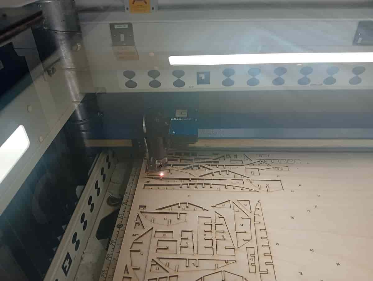 Lasercut, during cut