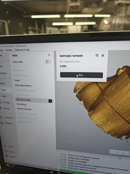 Used a resolution of about 2mm for the isotropic remesh